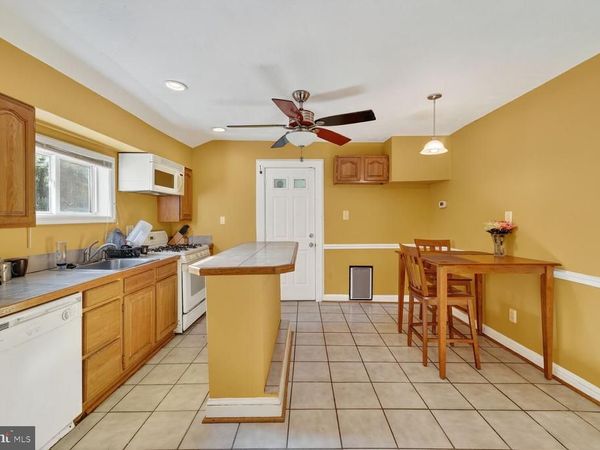1001 IAGO AVENUE, CAPITOL HEIGHTS, MD 20743