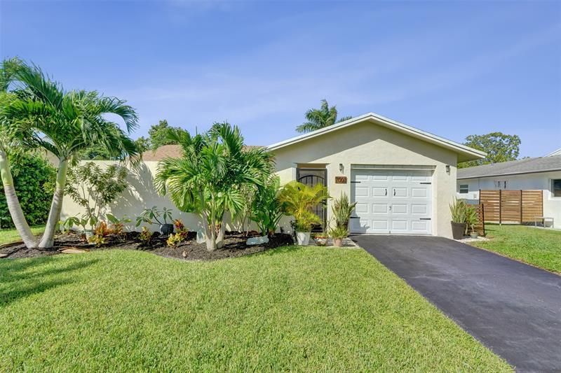 7003 NW 95th Terrace, Tamarac, FL 33321 Photo