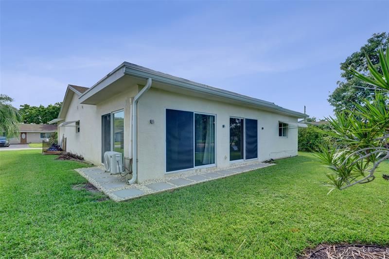 7003 NW 95th Terrace, Tamarac, FL 33321 Photo