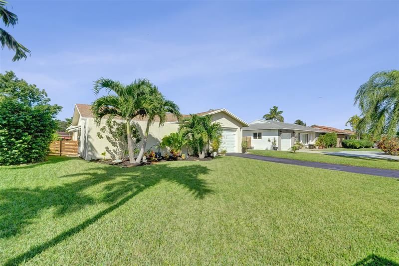 7003 NW 95th Terrace, Tamarac, FL 33321 Photo