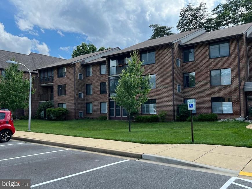 15300 Beaverbrook Court, Unit 88-2B, Silver Spring, MD 20906 Main Photo