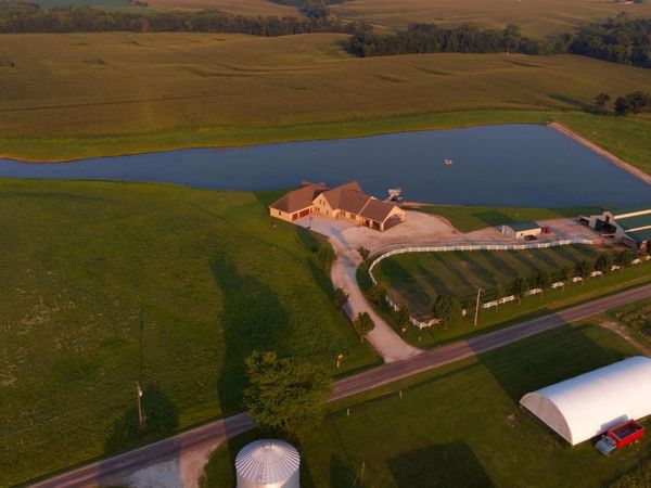 2064 E 2200th Street, Camp Point, IL 62320