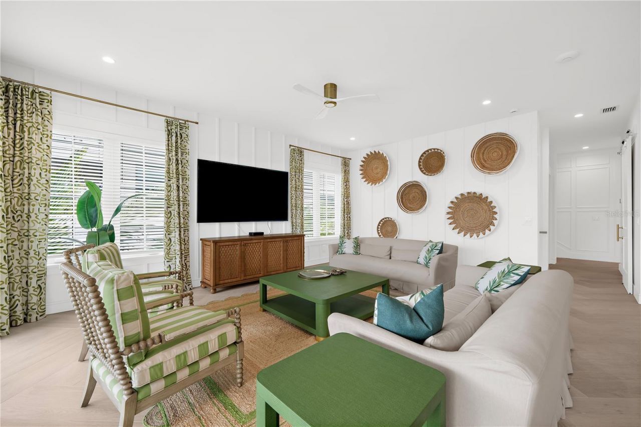 551 S Washington Drive, Sarasota, FL 34236 Photo