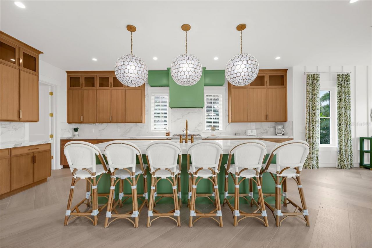 551 S Washington Drive, Sarasota, FL 34236 Photo