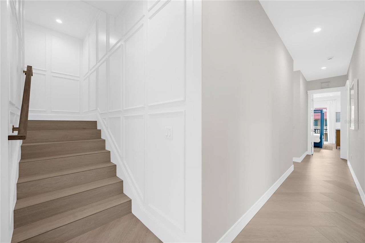 551 S Washington Drive, Sarasota, FL 34236 Photo