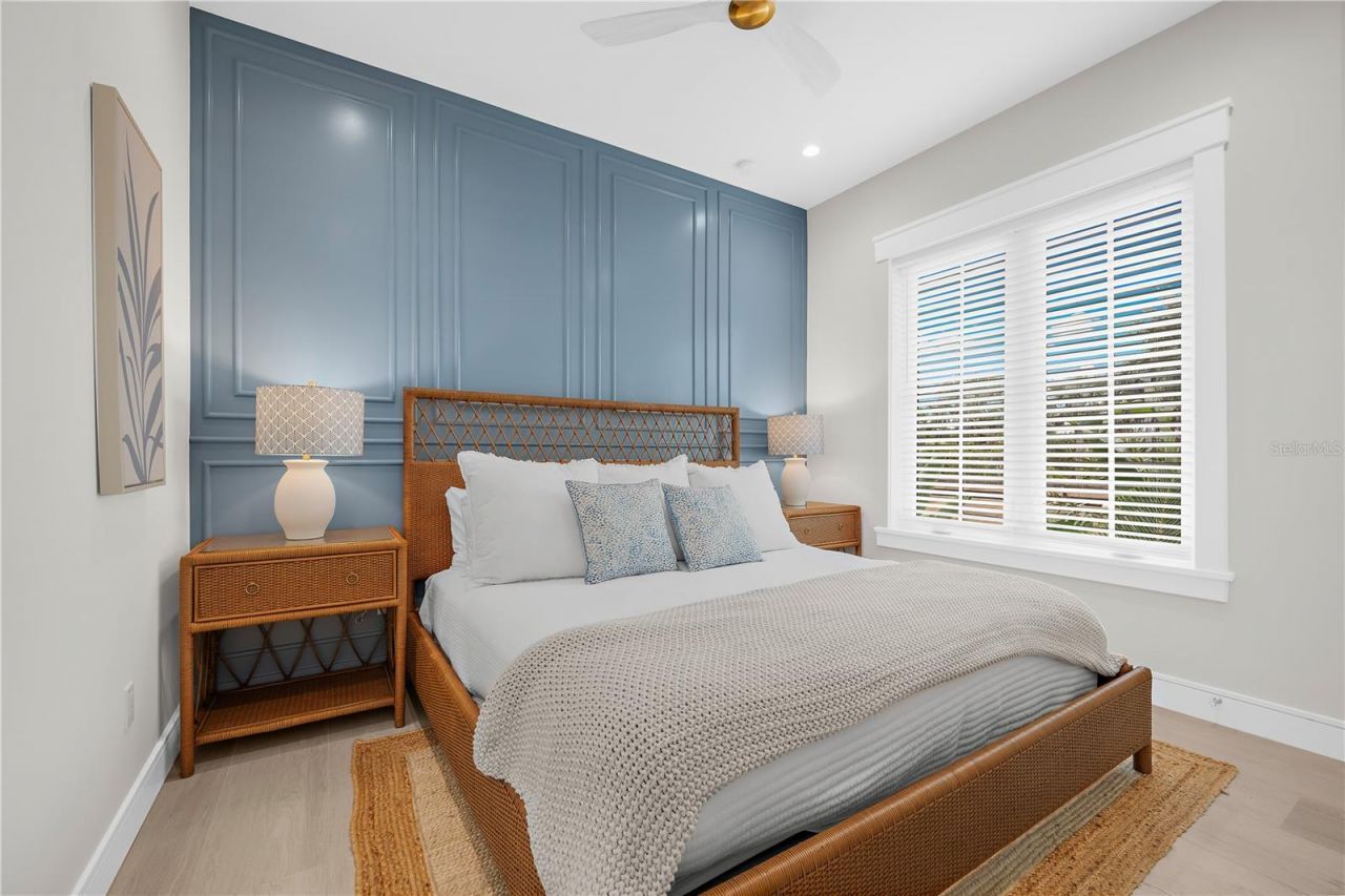 551 S Washington Drive, Sarasota, FL 34236 Photo