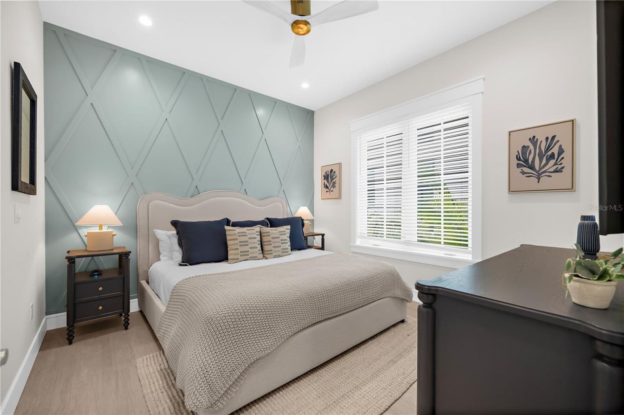 551 S Washington Drive, Sarasota, FL 34236 Photo