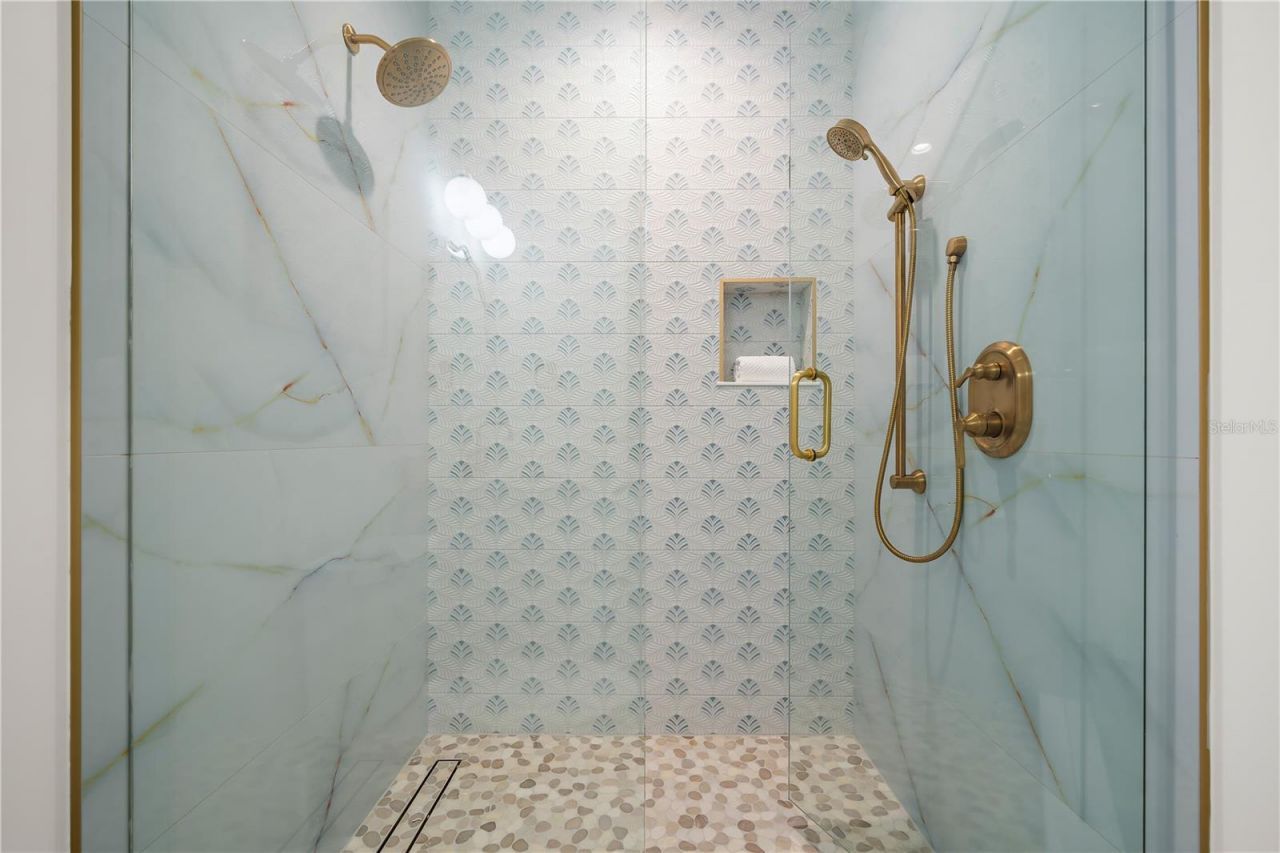 551 S Washington Drive, Sarasota, FL 34236 Photo