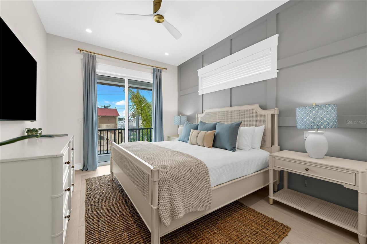 551 S Washington Drive, Sarasota, FL 34236 Photo