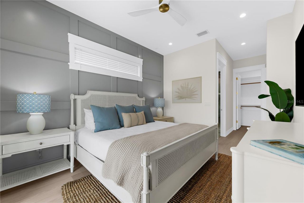 551 S Washington Drive, Sarasota, FL 34236 Photo