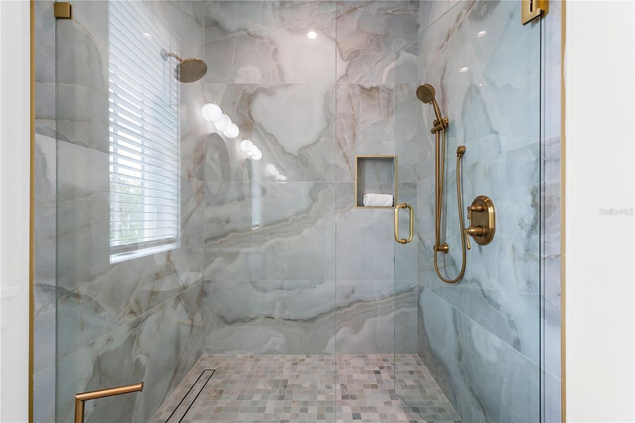 551 S Washington Drive, Sarasota, FL 34236 Photo