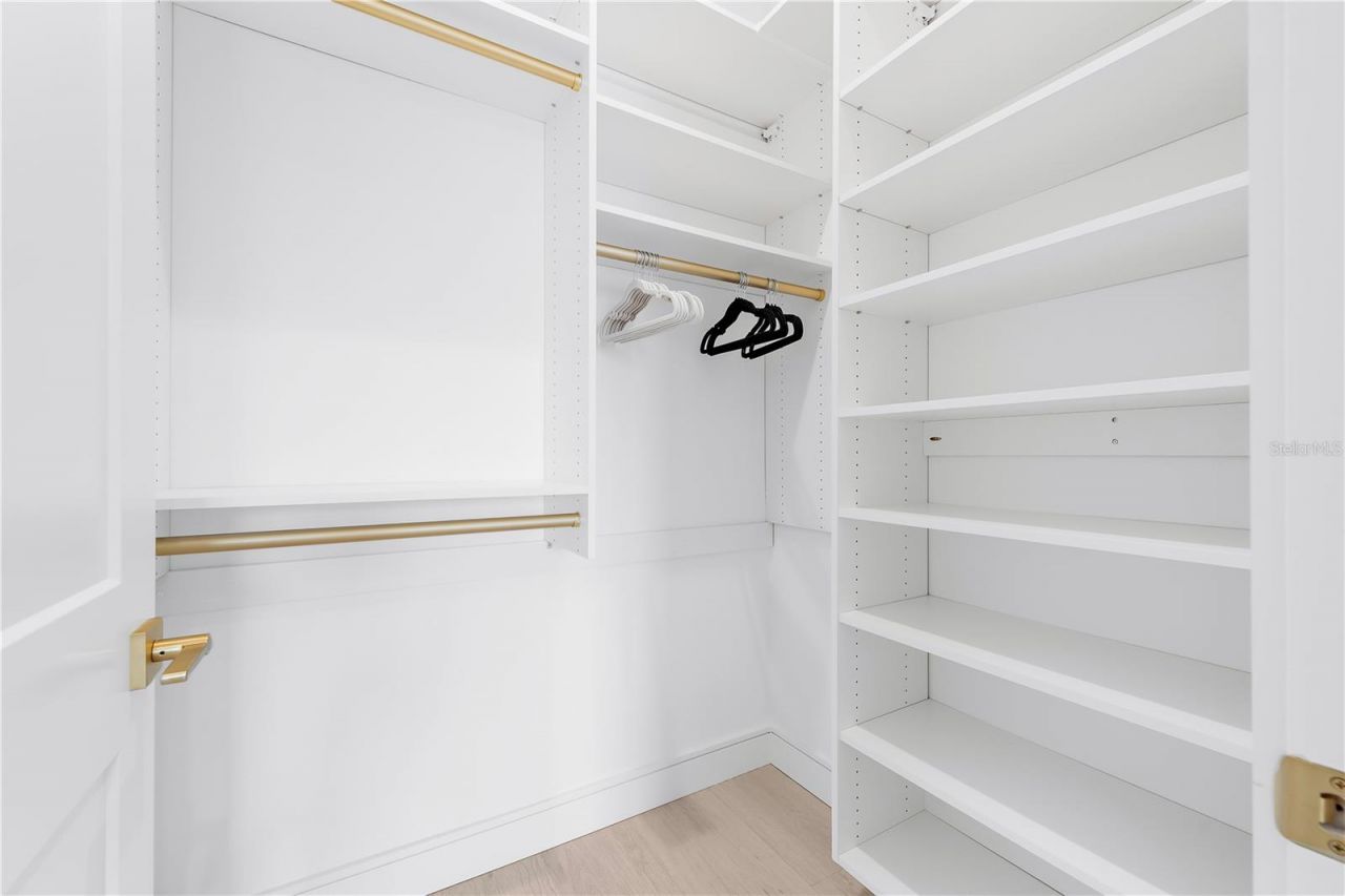 551 S Washington Drive, Sarasota, FL 34236 Photo