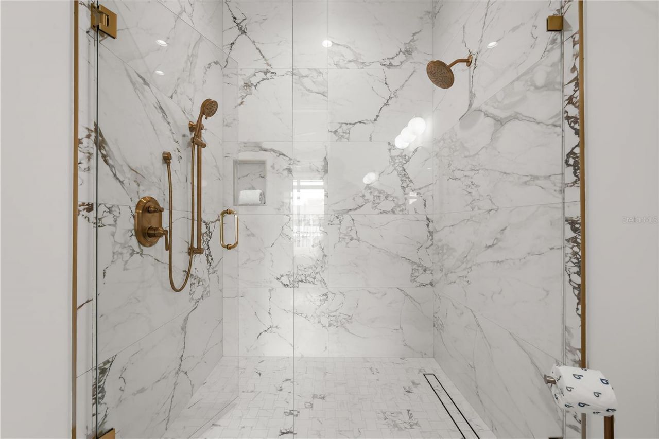 551 S Washington Drive, Sarasota, FL 34236 Photo