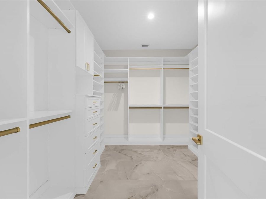 Property Image 71