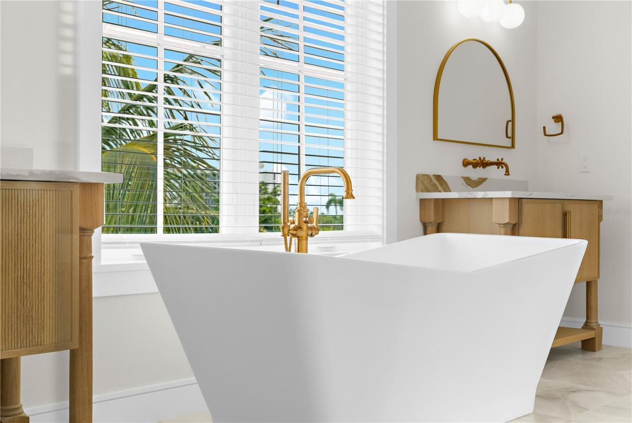 551 S Washington Drive, Sarasota, FL 34236 Photo