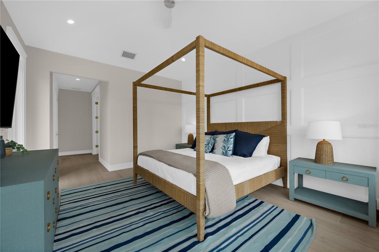 551 S Washington Drive, Sarasota, FL 34236 Photo