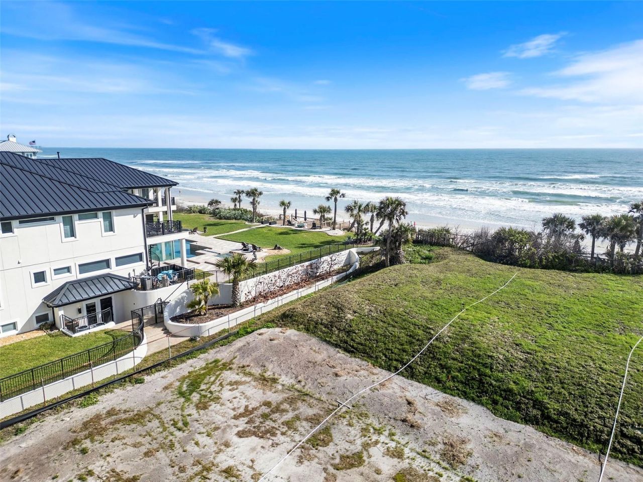 2825 S Atlantic Avenue, Daytona Beach, FL 32118 Photo