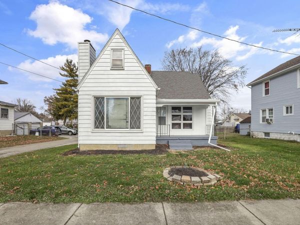 814 W Main Street, Hebron, OH 43025