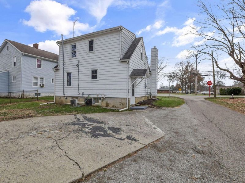 814 W Main Street, Hebron, OH 43025 Photo 39