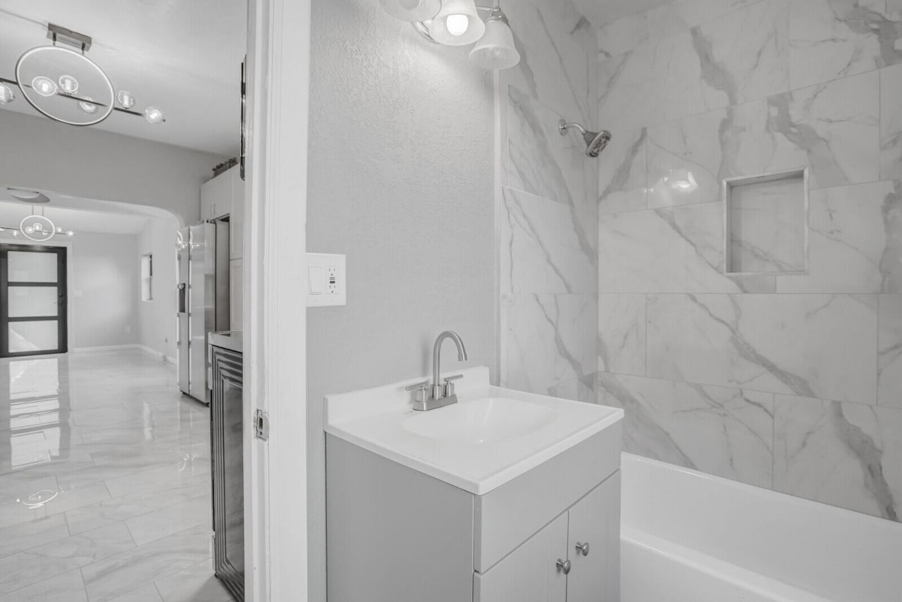 503 58th Street, West Palm Beach, FL 33407 Photo