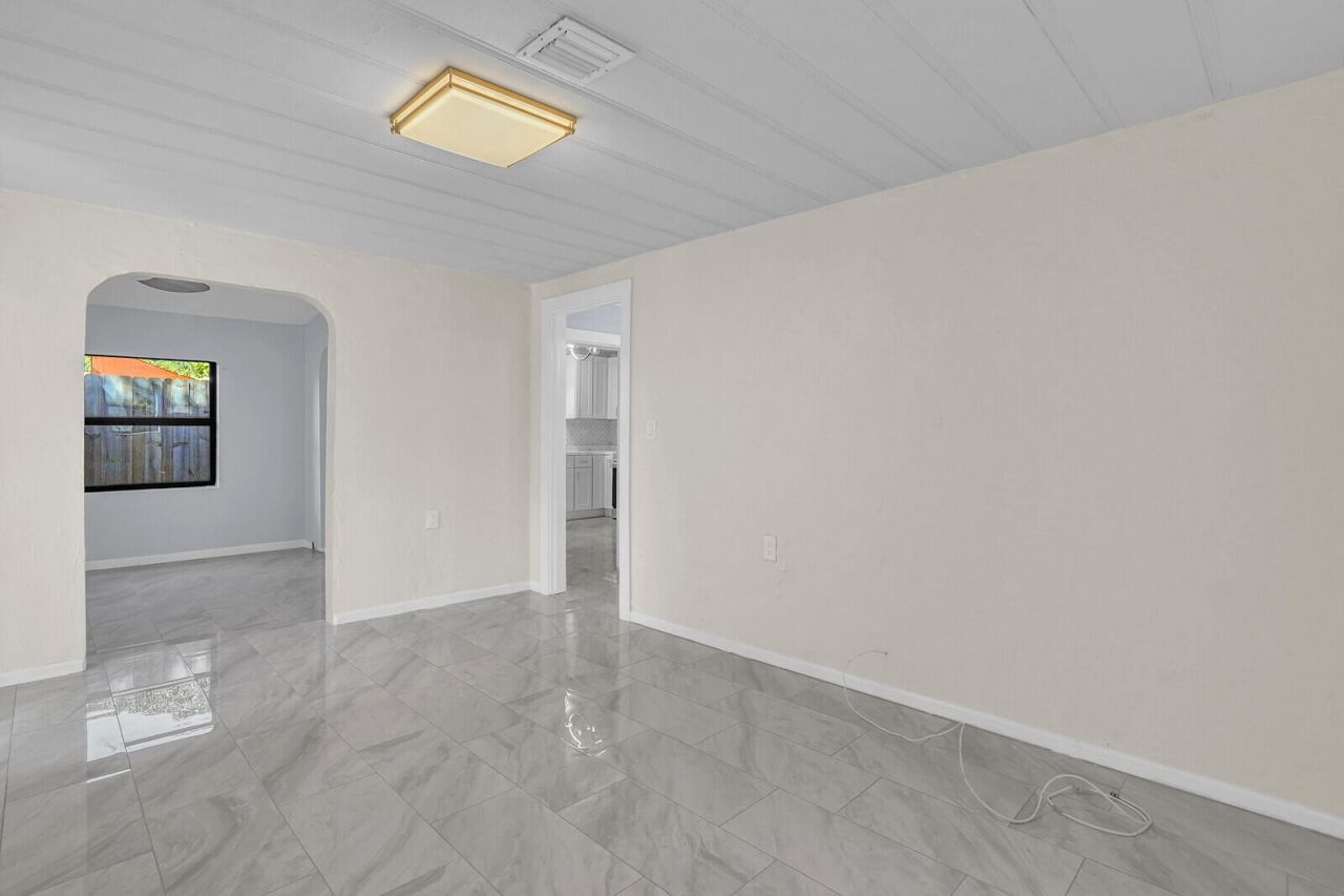 503 58th Street, West Palm Beach, FL 33407 Photo