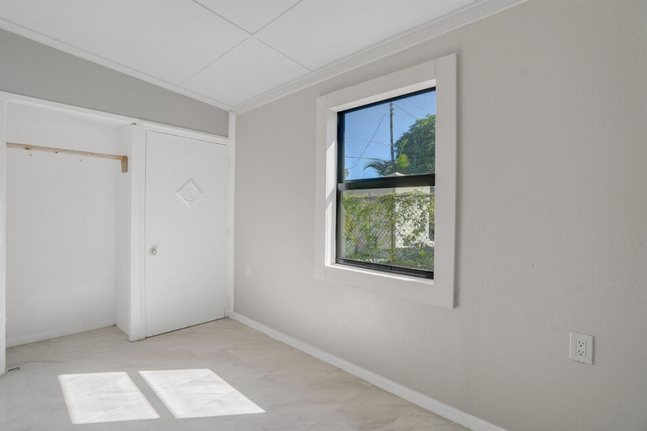 503 58th Street, West Palm Beach, FL 33407 Photo