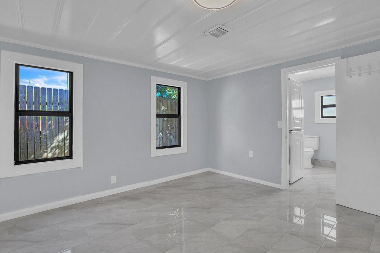 503 58th Street, West Palm Beach, FL 33407 Photo