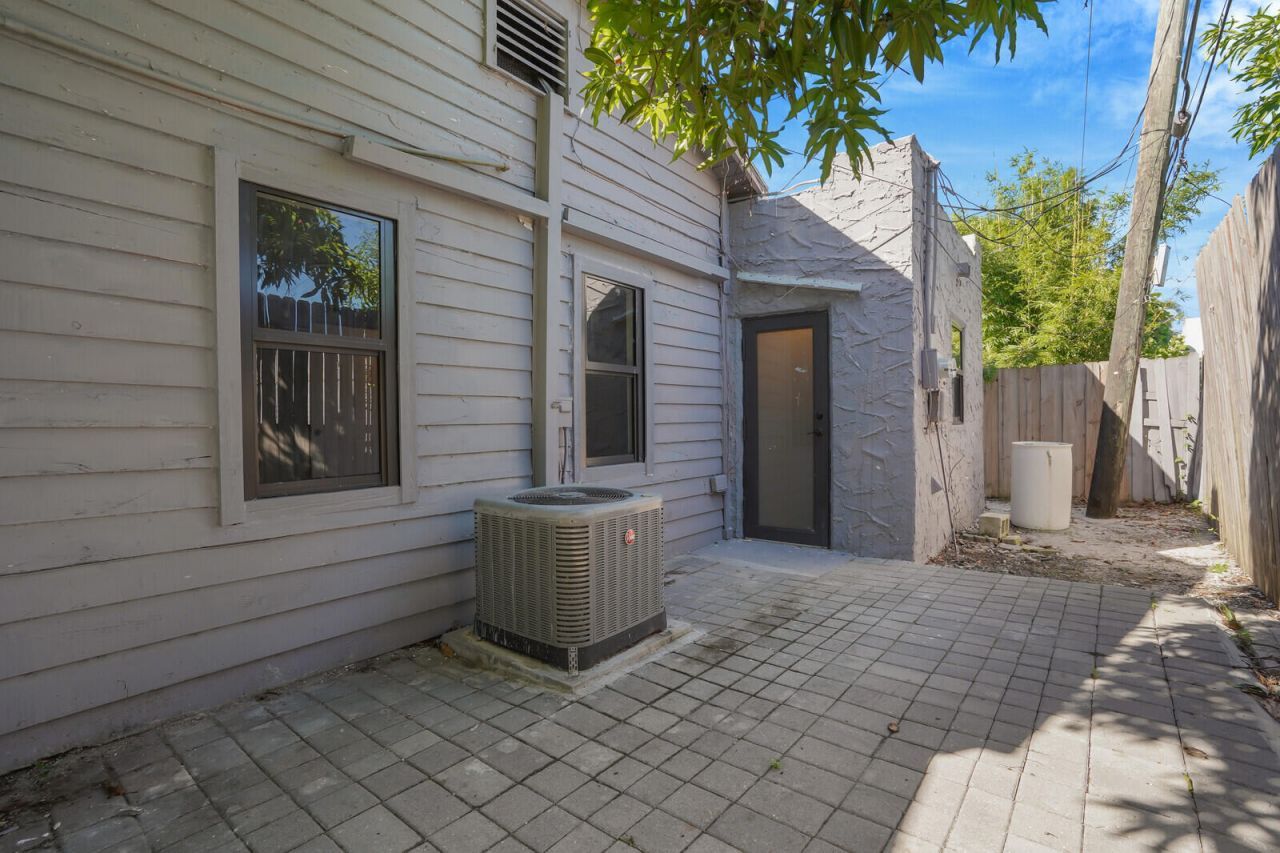 503 58th Street, West Palm Beach, FL 33407 Photo