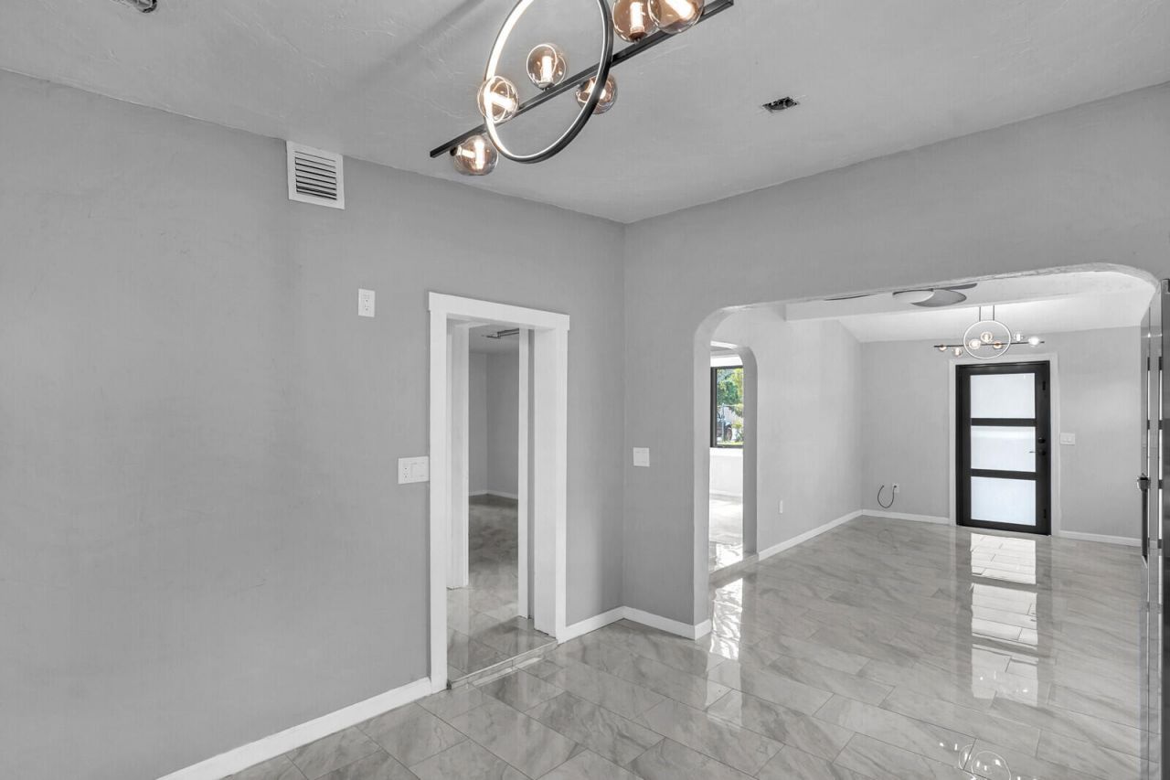 503 58th Street, West Palm Beach, FL 33407 Photo