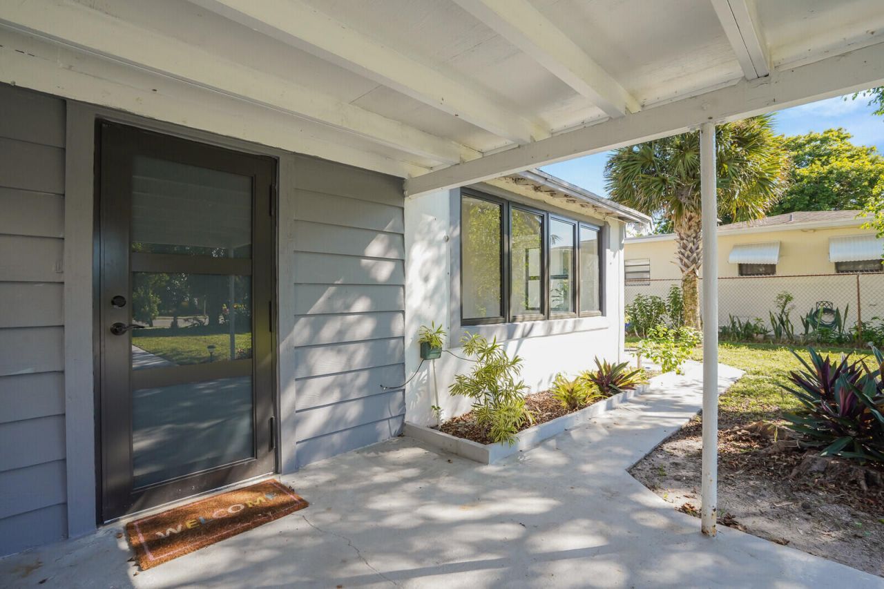 503 58th Street, West Palm Beach, FL 33407 Photo