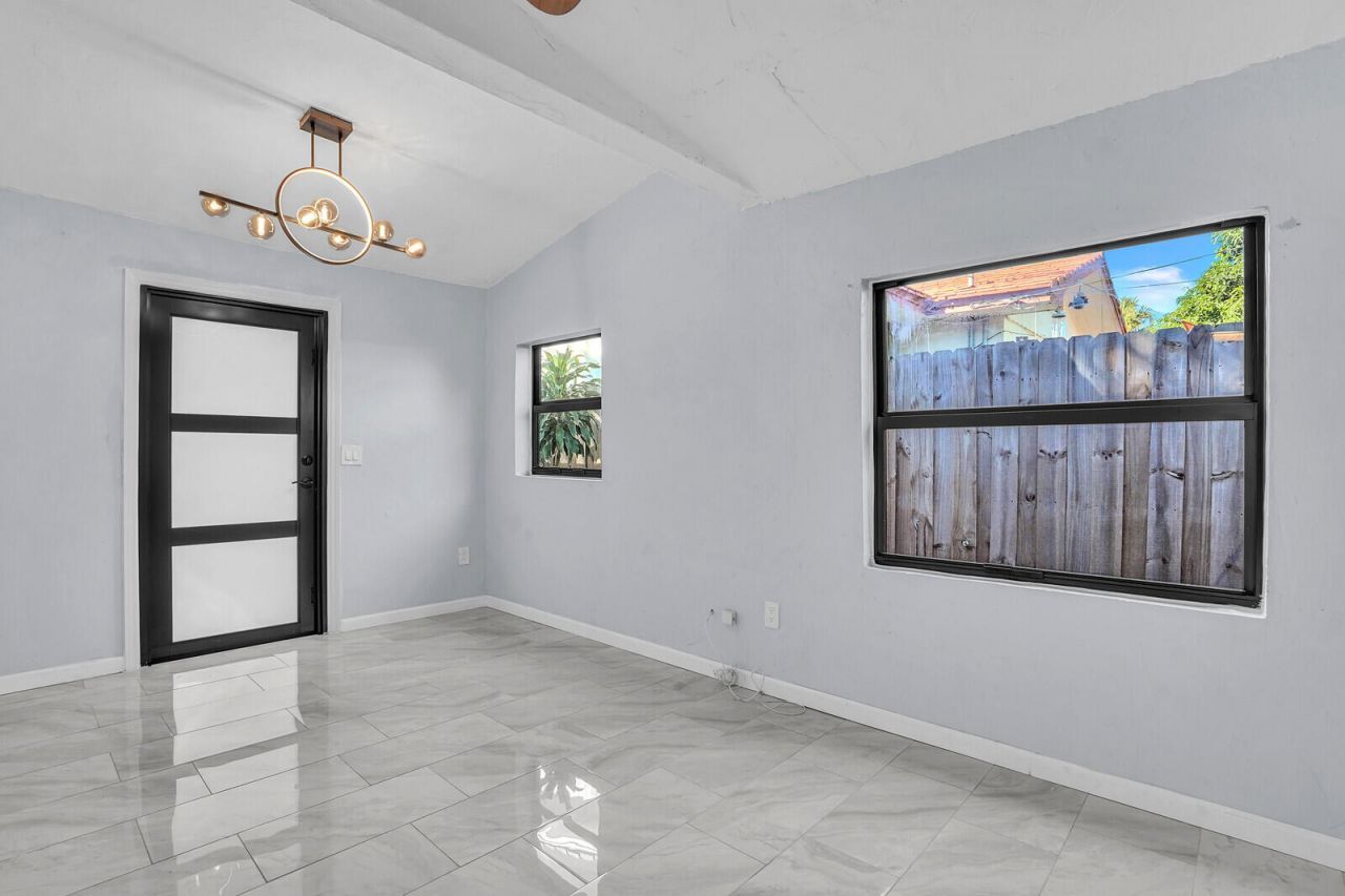 503 58th Street, West Palm Beach, FL 33407 Photo