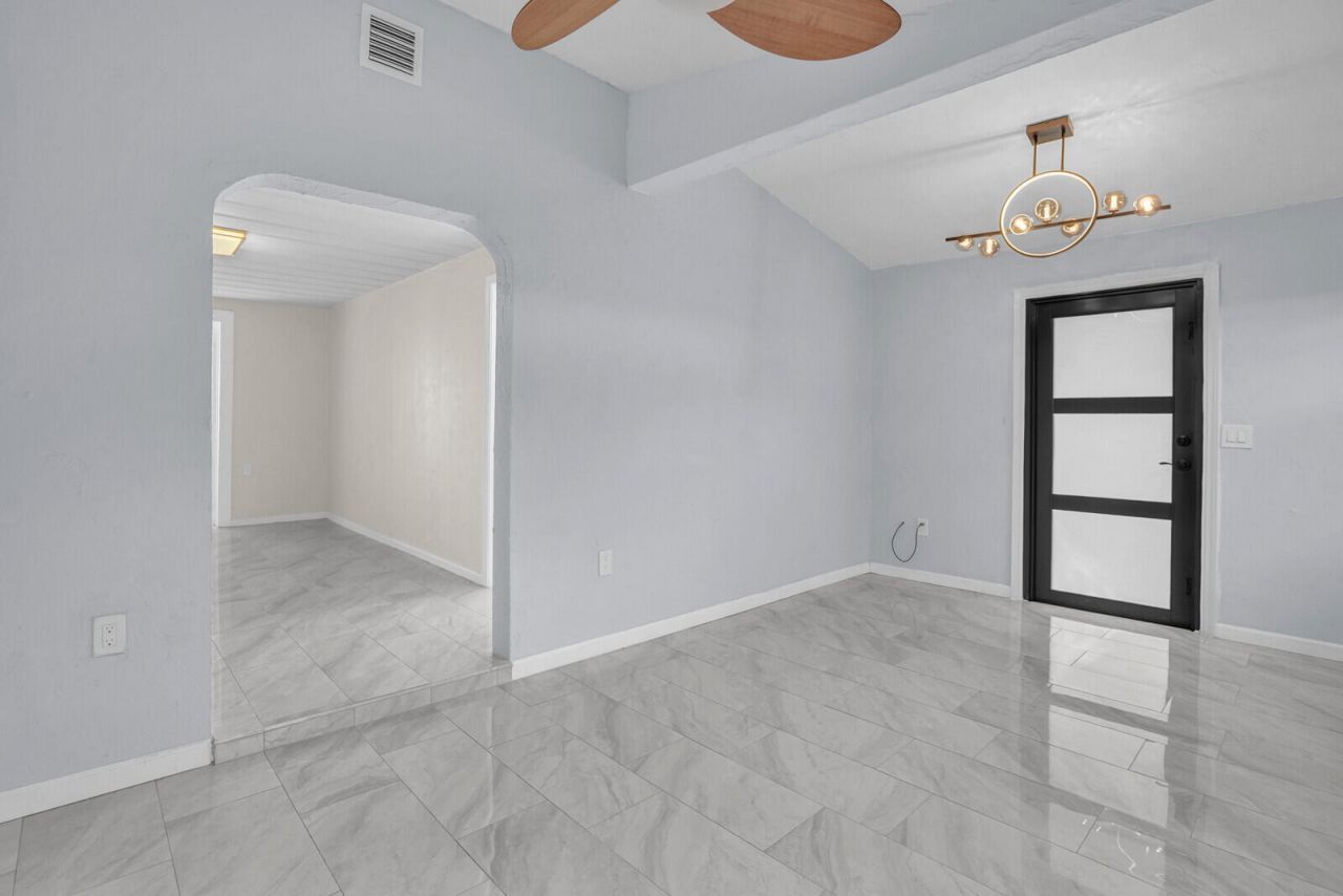 503 58th Street, West Palm Beach, FL 33407 Photo