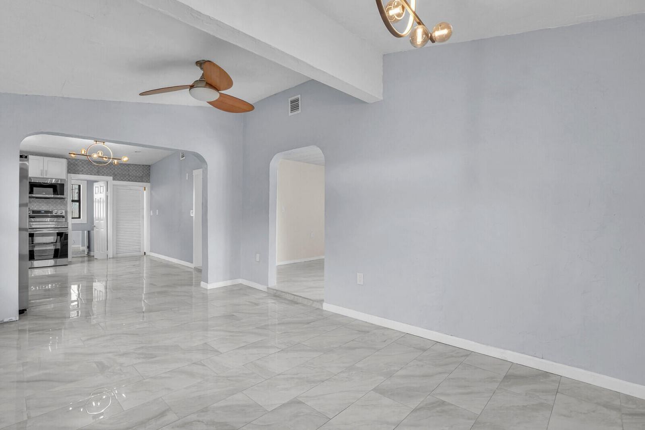 503 58th Street, West Palm Beach, FL 33407 Photo