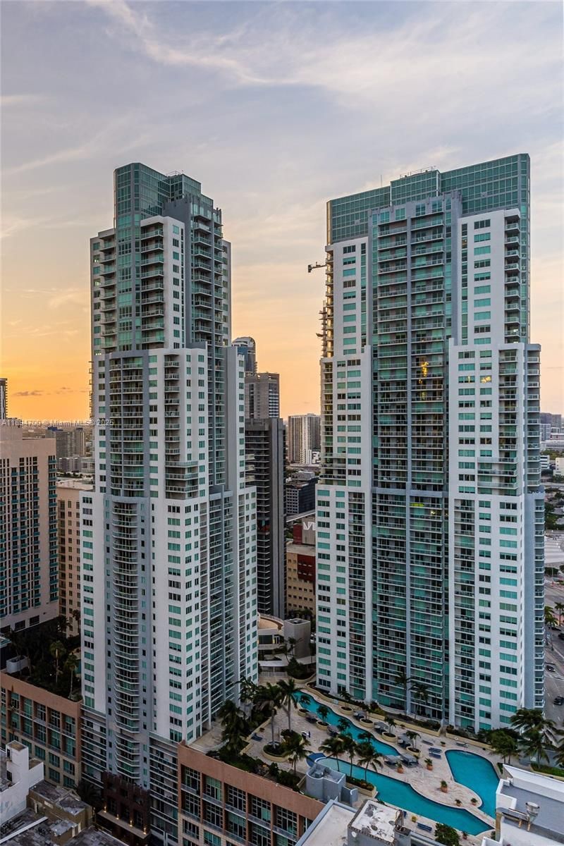 253 NE 2nd St, Unit 3902, Miami, FL 33132 Photo