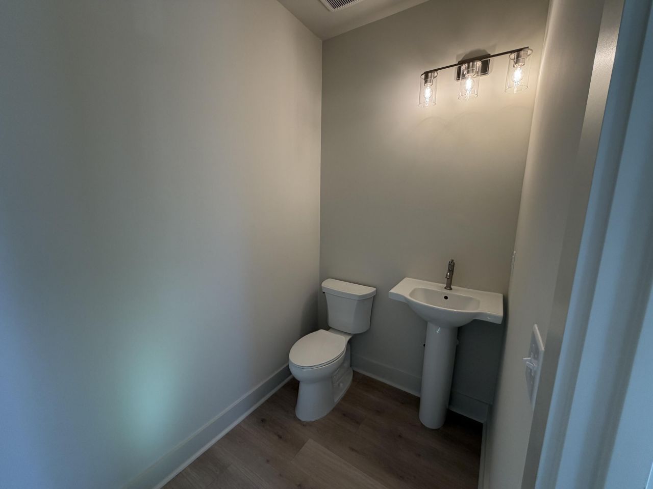 726 Rumbling Leaf Lane Photo 11