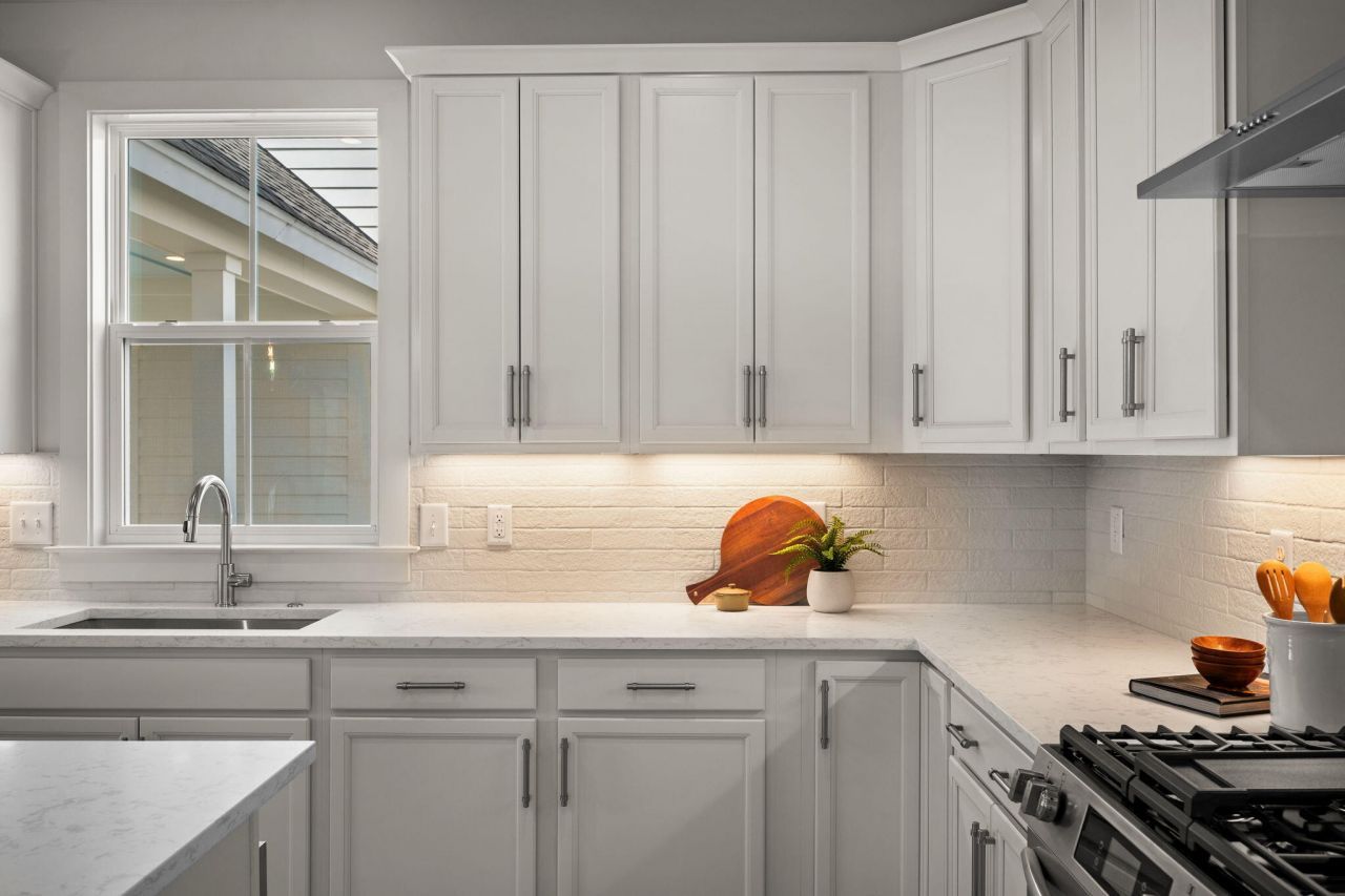 726 Rumbling Leaf Lane Photo 21