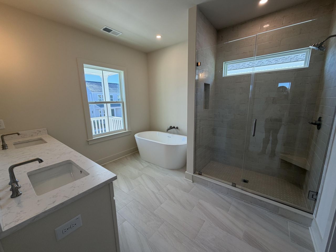 726 Rumbling Leaf Lane Photo 35