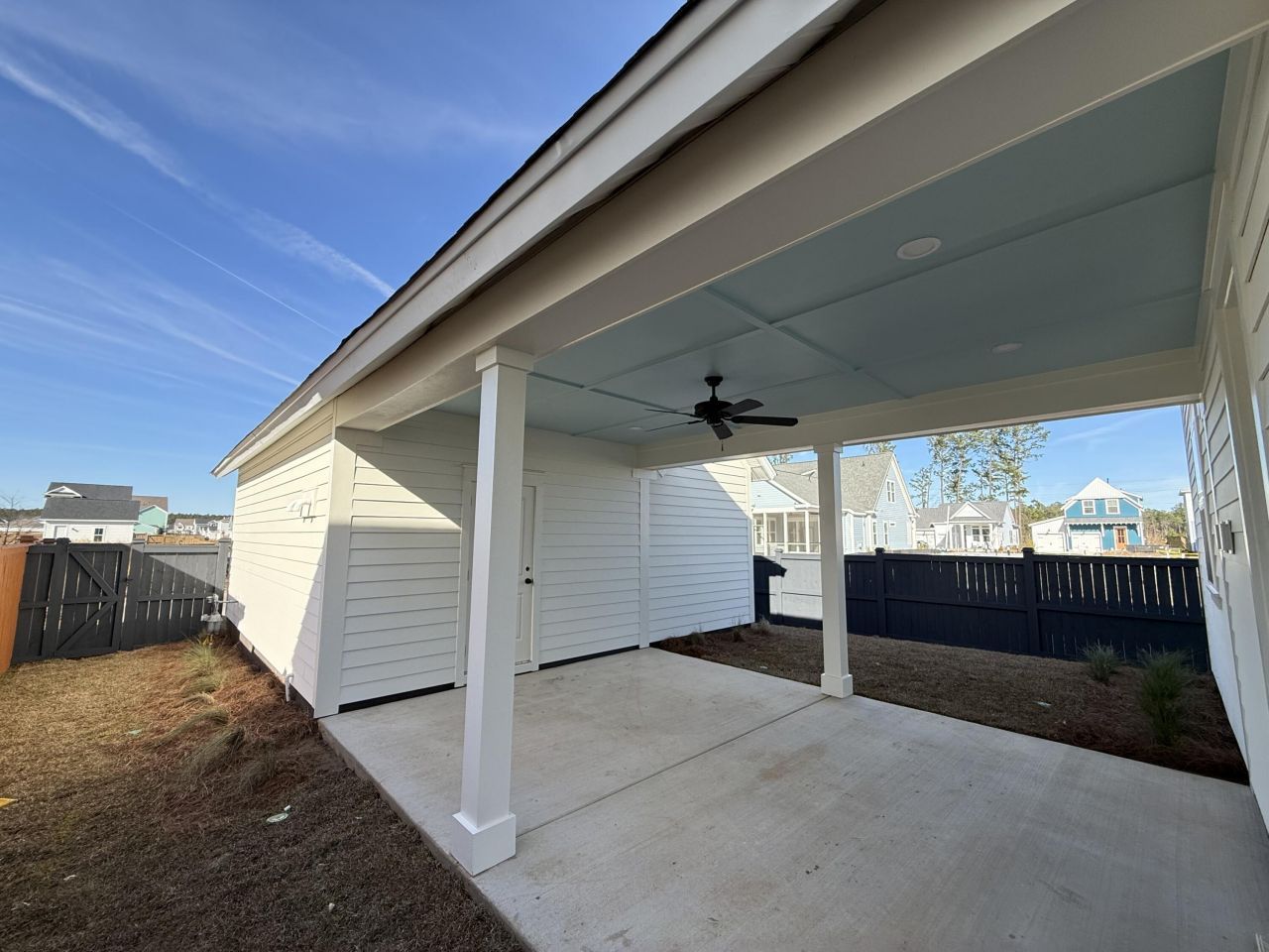 726 Rumbling Leaf Lane Photo 6