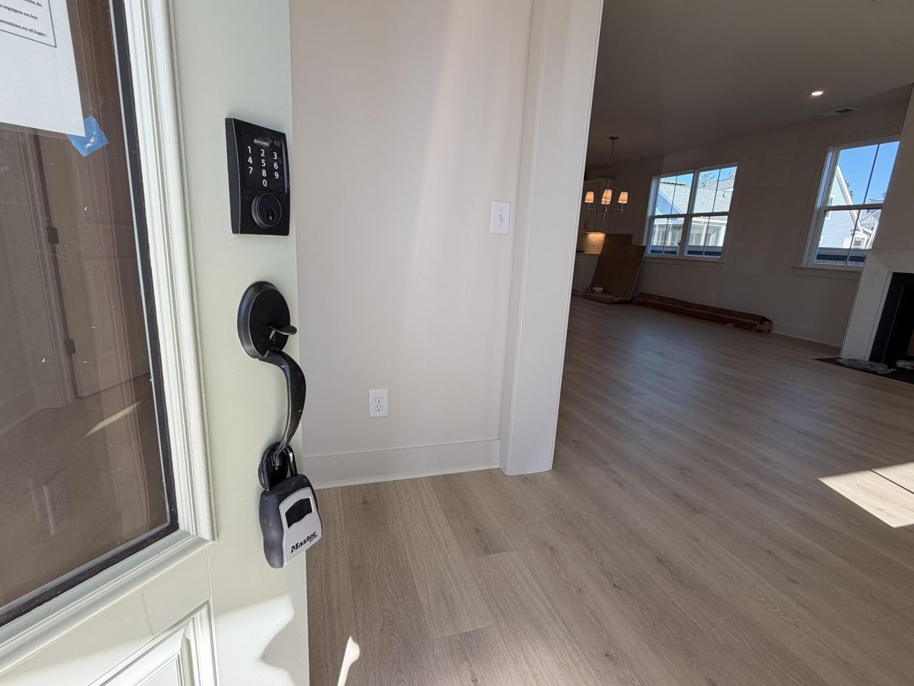 726 Rumbling Leaf Lane Photo 8