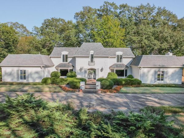1914 Oak Lane, Corinth, MS 38834