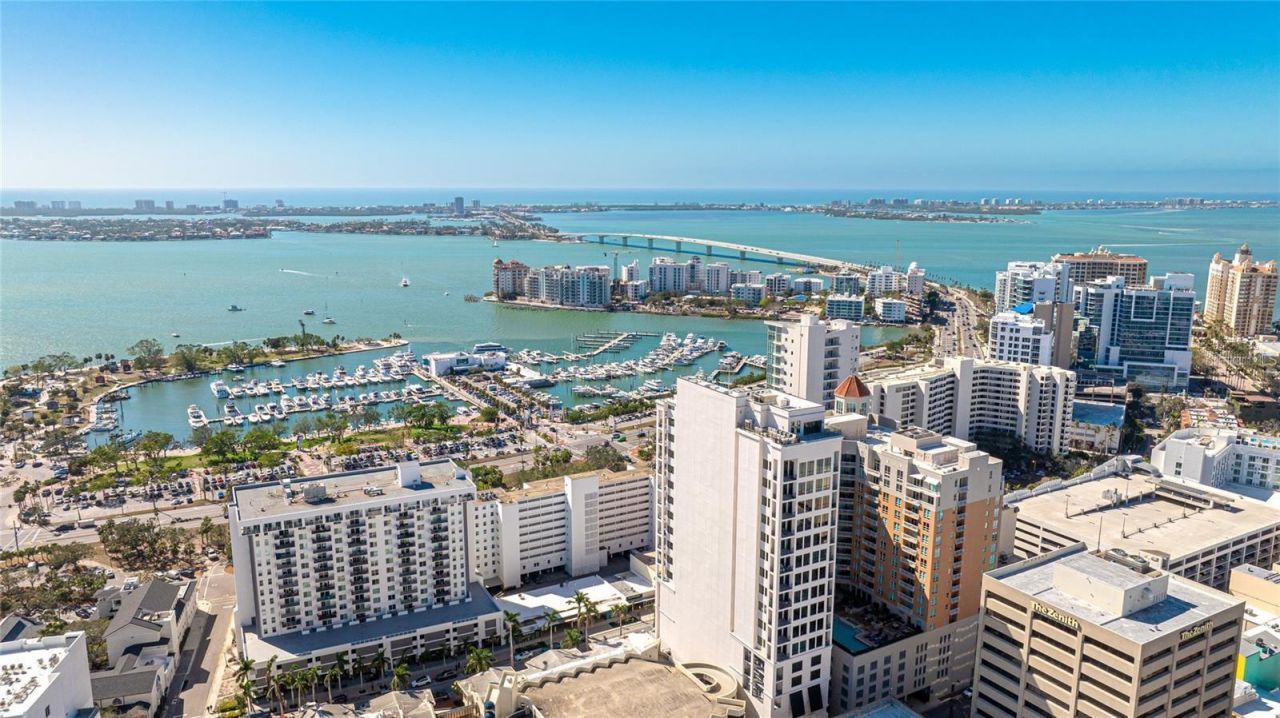 1350 Main Street, Unit 1501, Sarasota, FL 34236 Photo