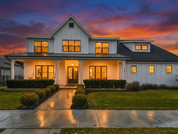 789 W Water Vista Drive, Eagle, ID 83616