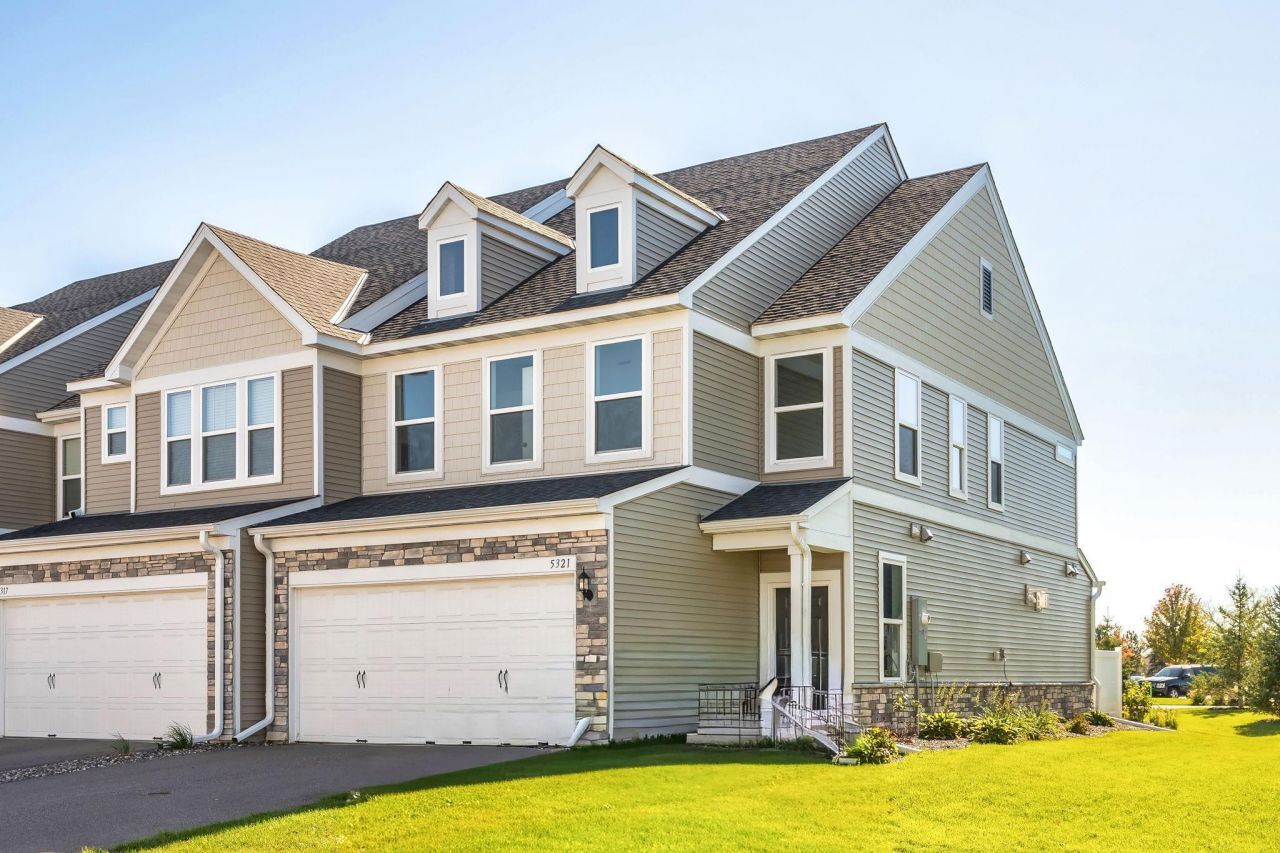 5321 94th Lane N, Brooklyn Park, MN 55443 Main Photo