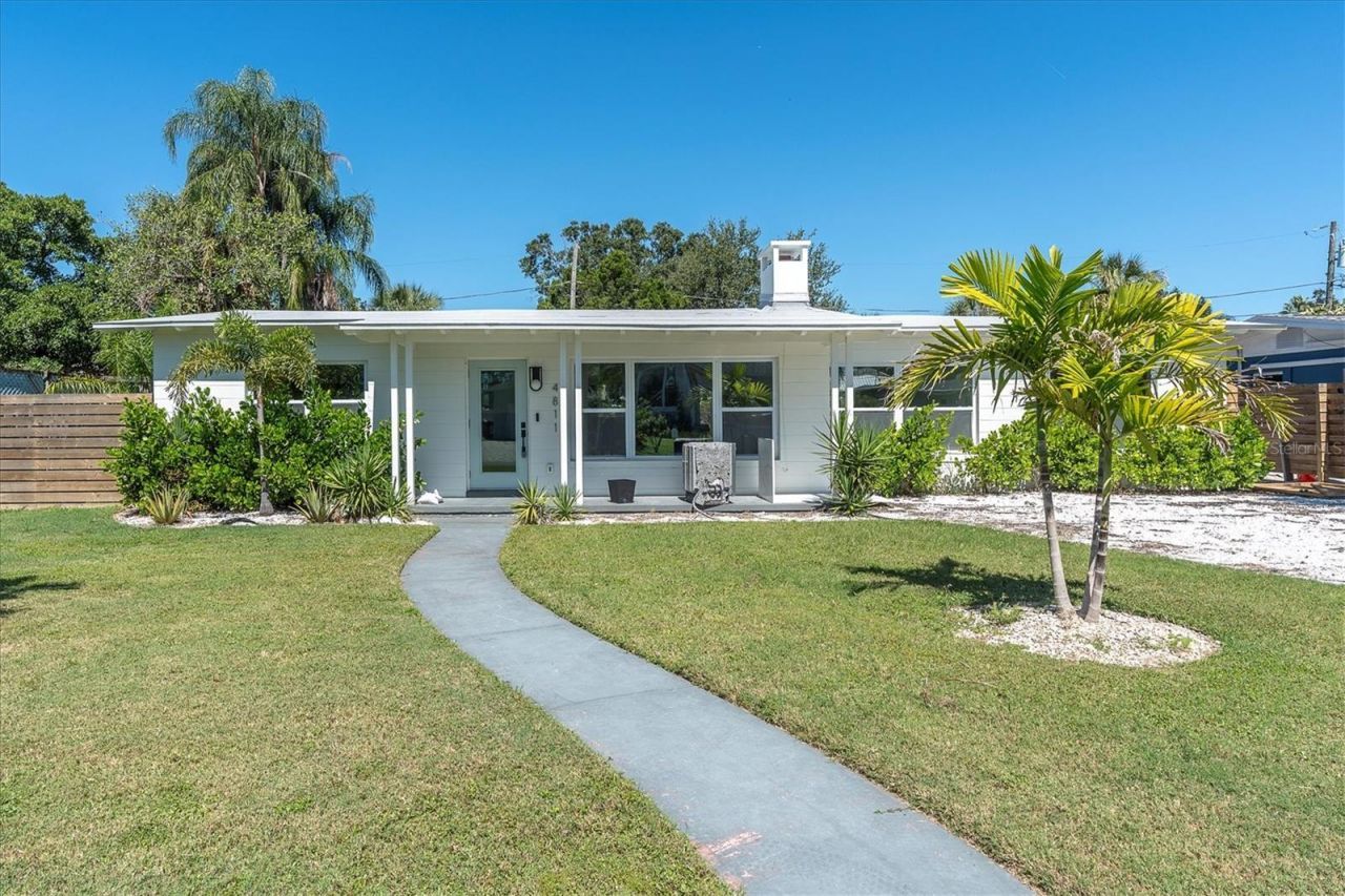 4811 Del Rio Way S, Gulfport, FL 33711 Main Photo