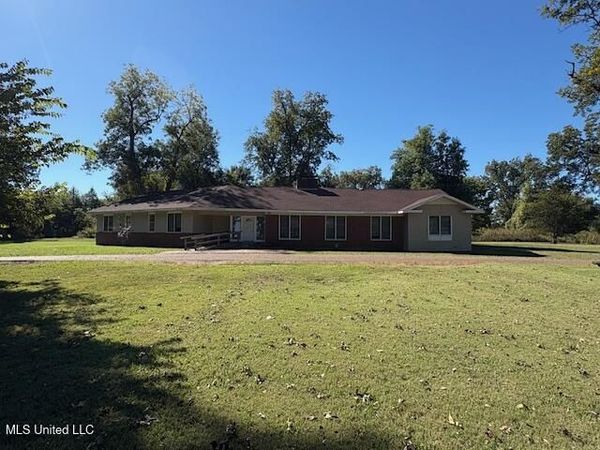 345 Simmons Road, Lyon, MS 38645