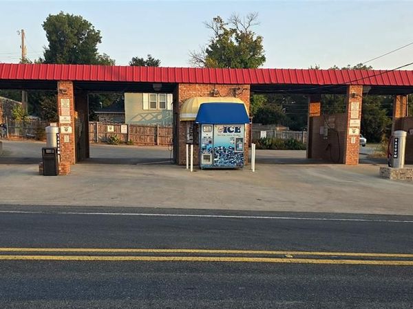 108 E Morgan, Meridian, TX 76665