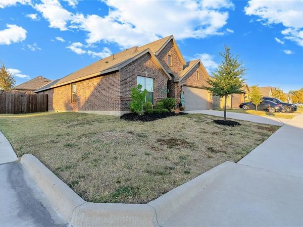 120 Cheryl Drive, Keene, TX 76059