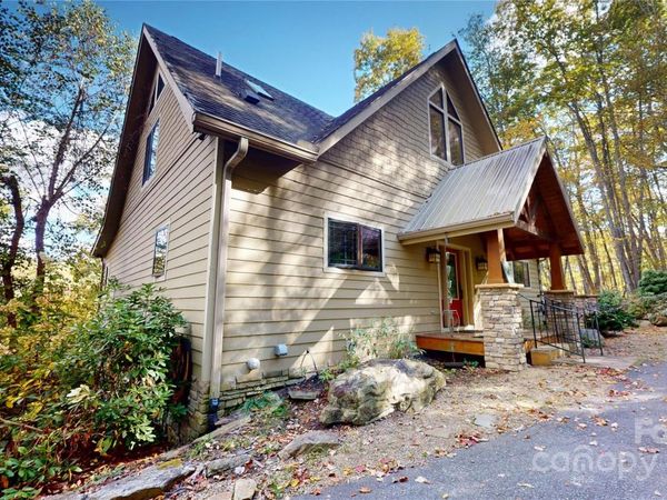 811 Hemlock Drive , Newland, NC 28657