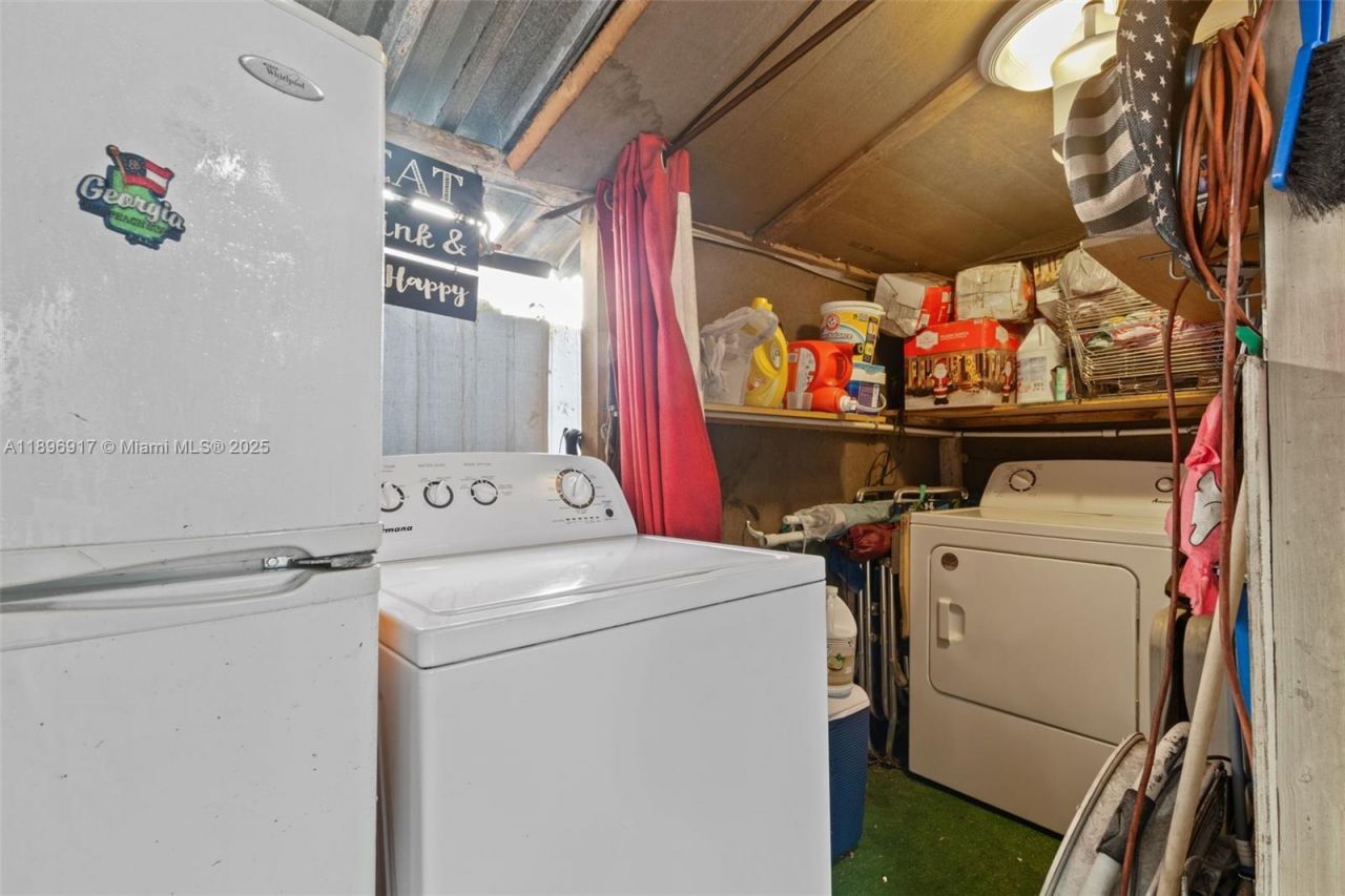 2321 NW 153rd St, Miami Gardens, FL 33054 Photo