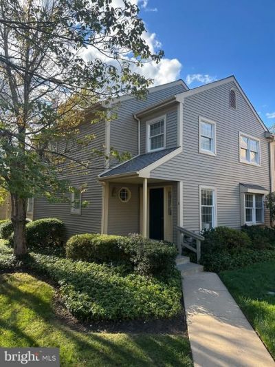 6 Wingstone Lane, Devon, PA 19333 Main Photo